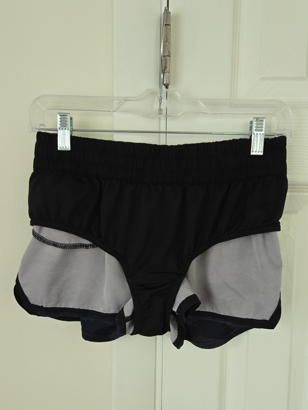 Vuori Clementine Black Camo + Lululemon Run Speed Shorts Small Bundle Running - Picture 6 of 16